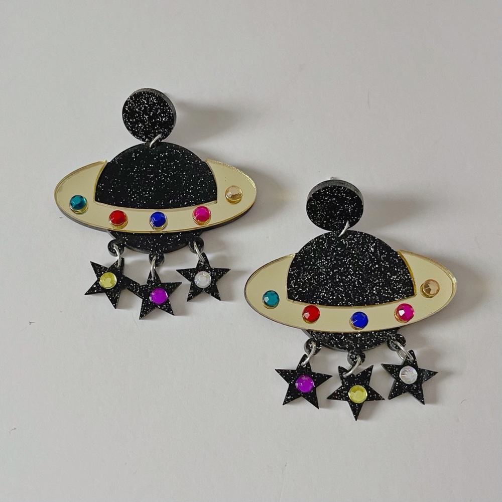 UFO Alien stars earrings acrylic multicolored